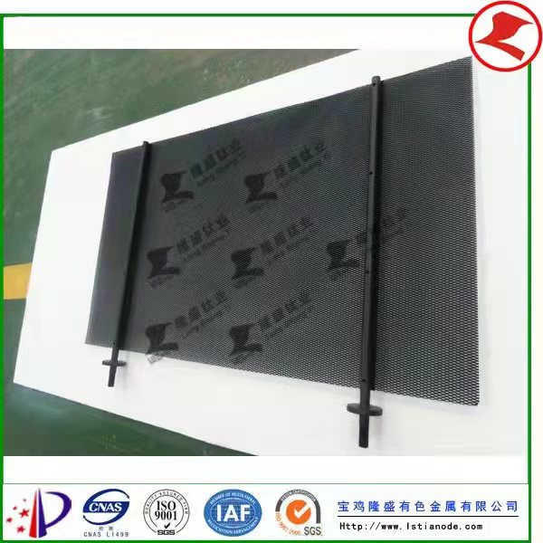 山東冷卻循環(huán)水用鈦電極已交付使用