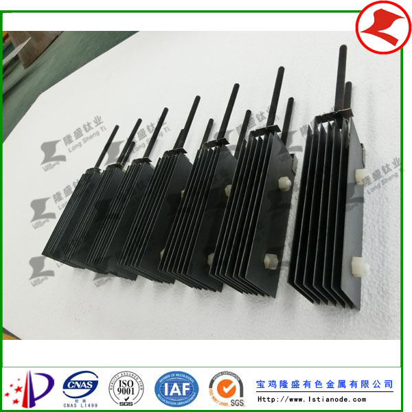 泳池水消毒用鈦陽極交貨于陜西客戶